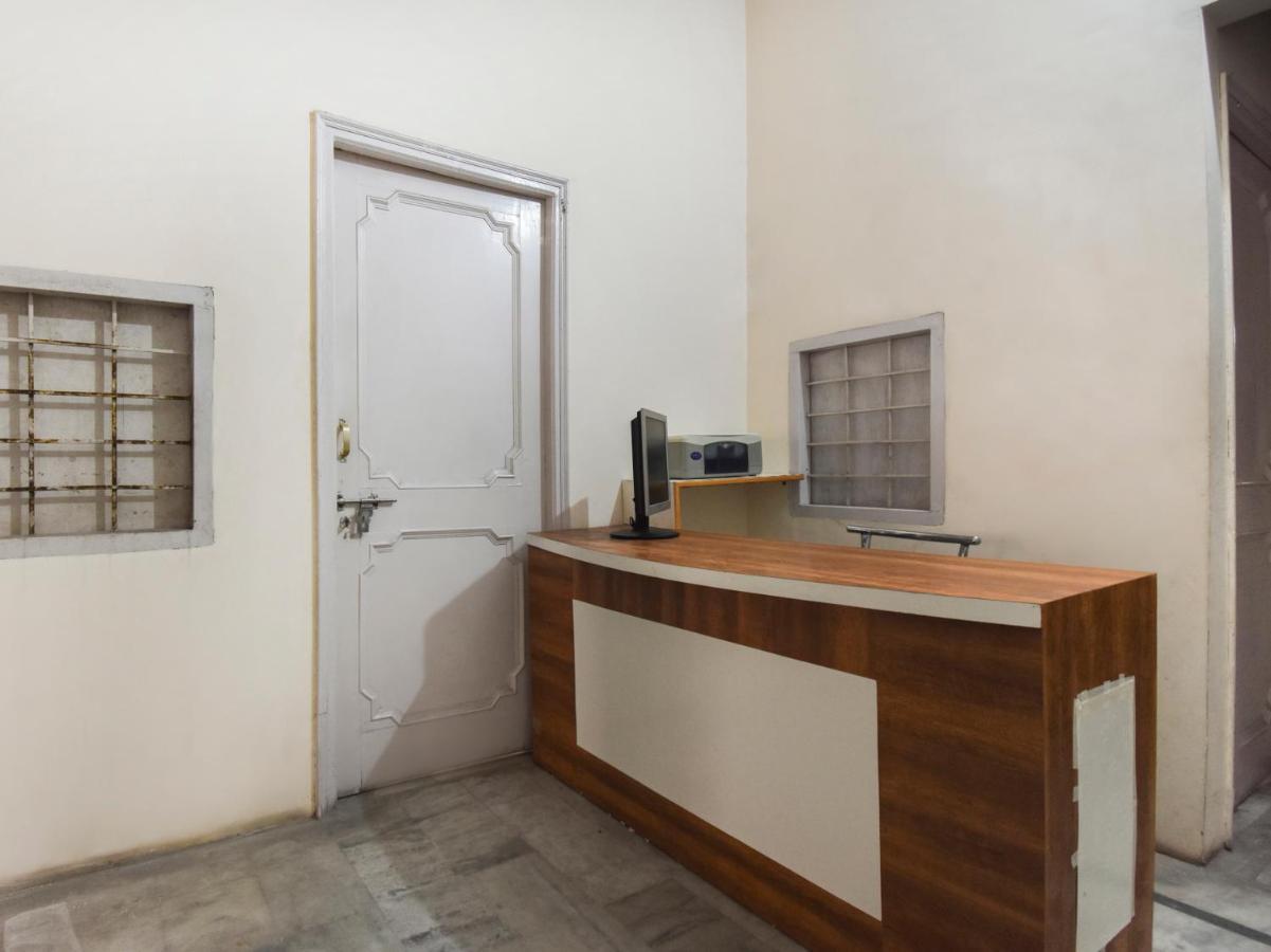 Spot On 70295 Sky Inn Jalandhar Exterior foto