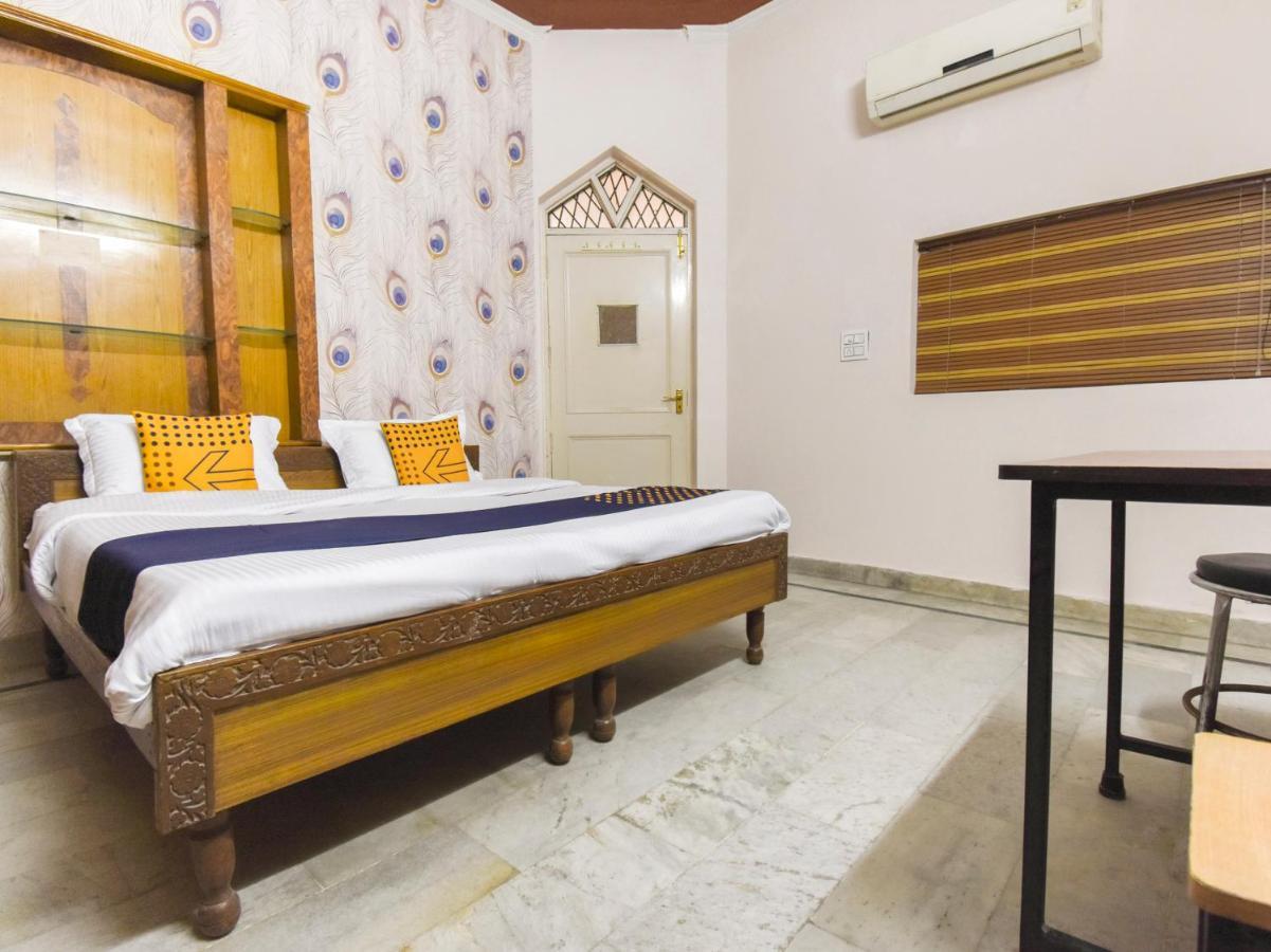 Spot On 70295 Sky Inn Jalandhar Exterior foto