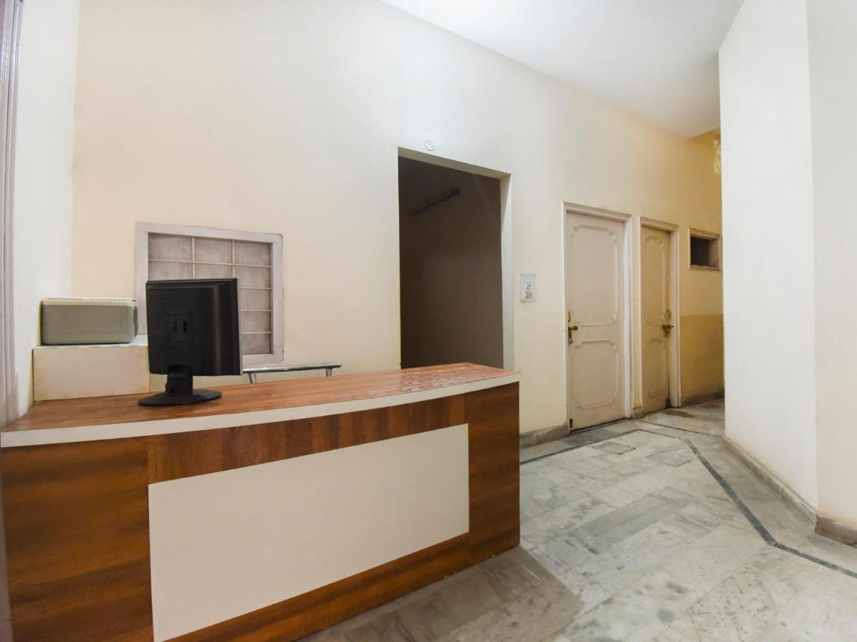 Spot On 70295 Sky Inn Jalandhar Exterior foto