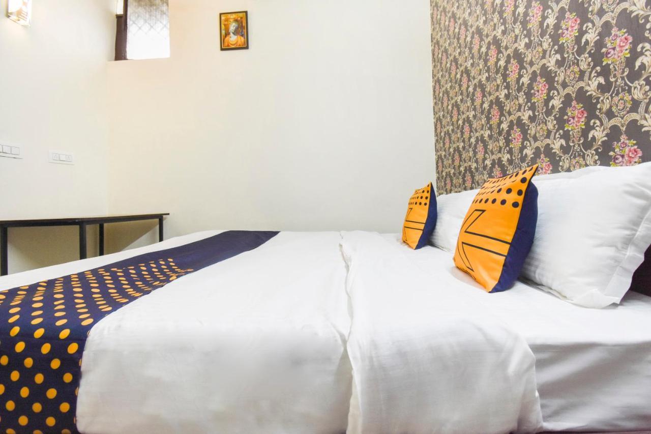 Spot On 70295 Sky Inn Jalandhar Exterior foto