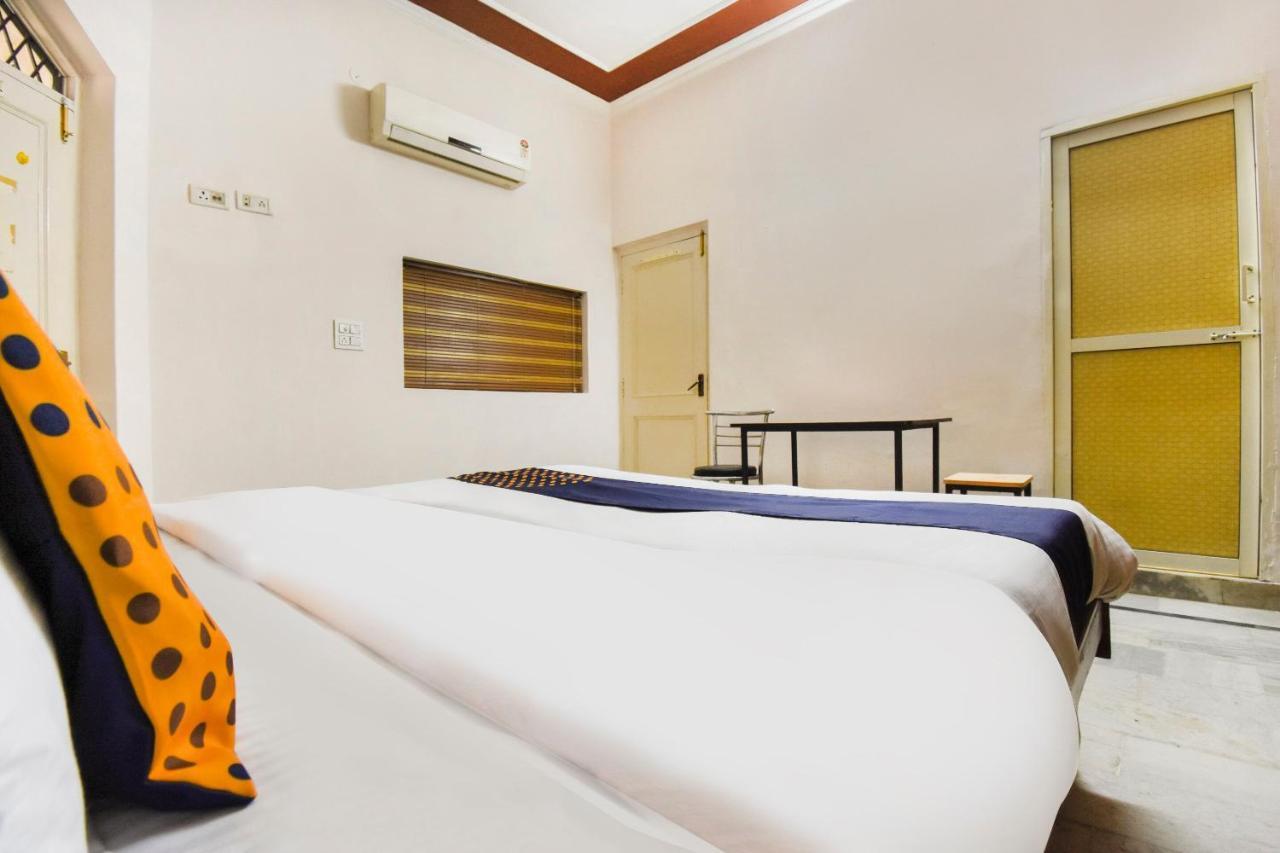 Spot On 70295 Sky Inn Jalandhar Exterior foto